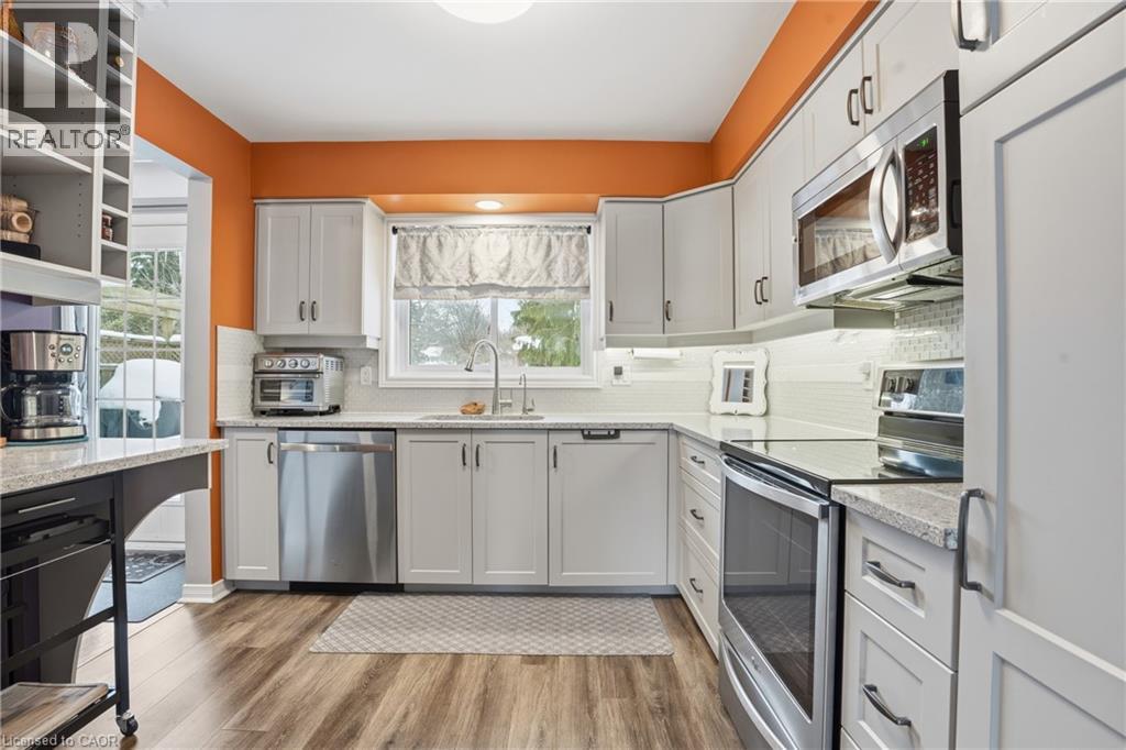 374 Queen Street E, Fergus, Ontario  N1M 1T4 - Photo 14 - 40799535