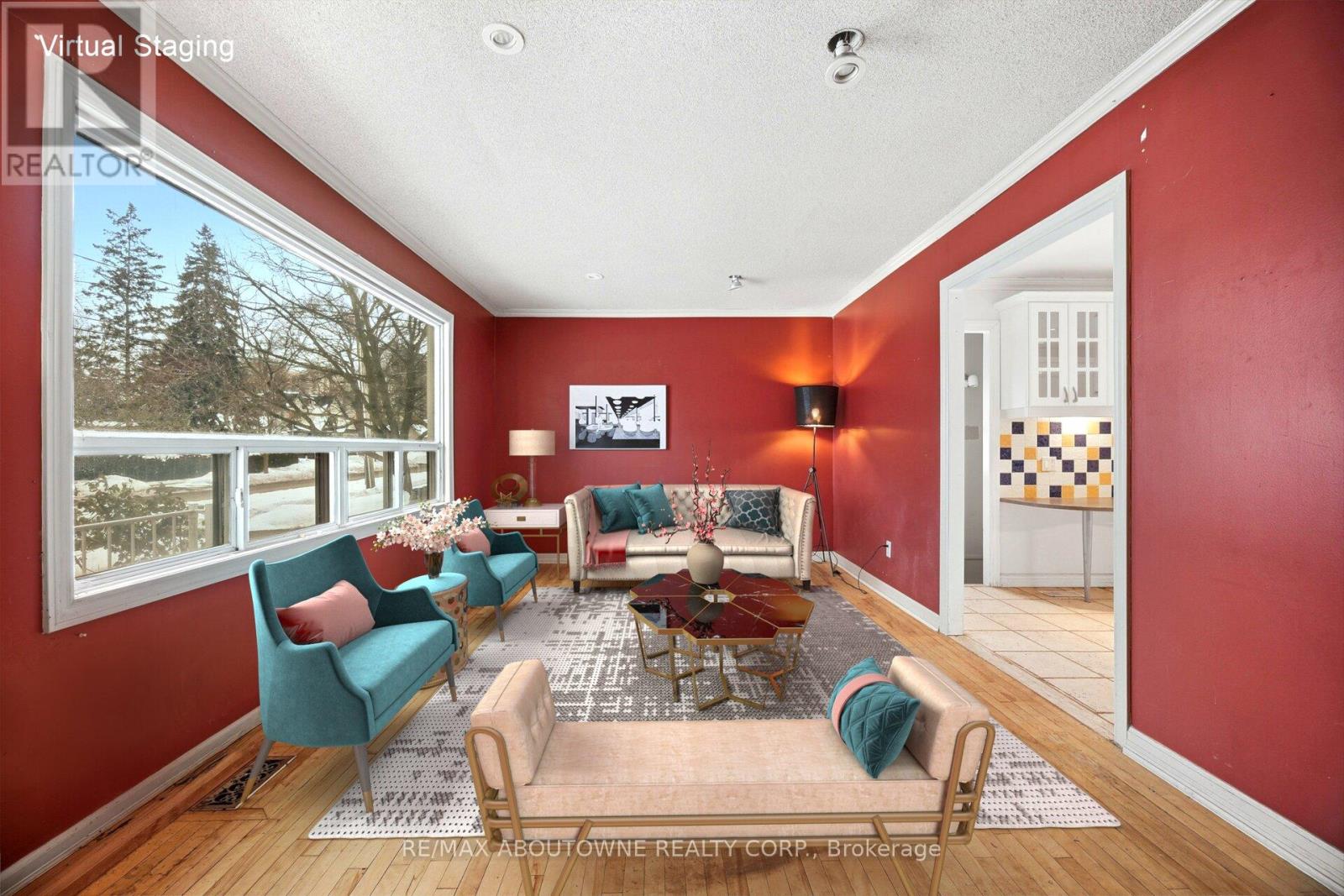 347 Queen Mary Drive, Oakville, Ontario  L6K 3L7 - Photo 8 - W12788018