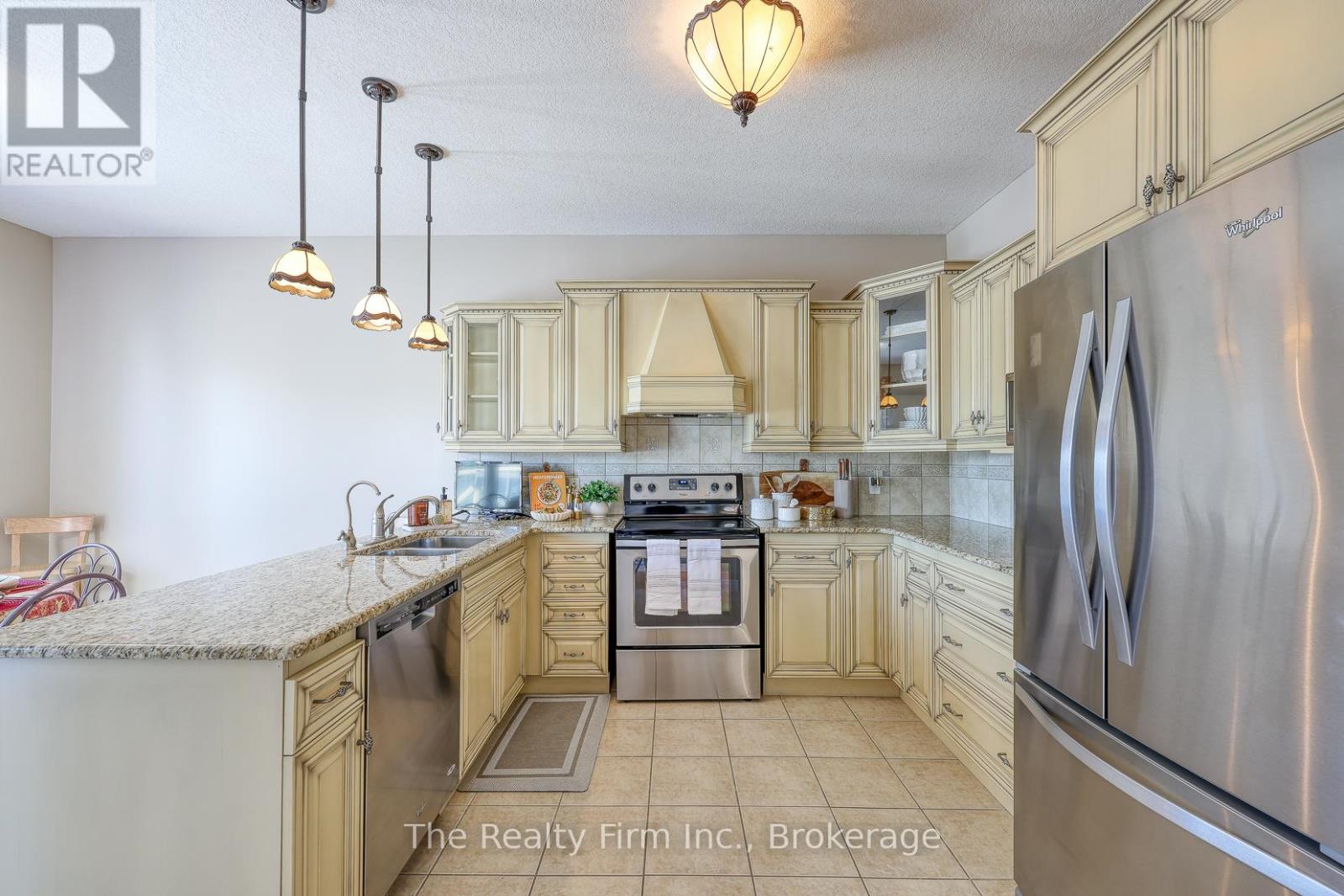 779 Garden Court Crescent, Woodstock, Ontario  N4T 0A3 - Photo 9 - X12791458