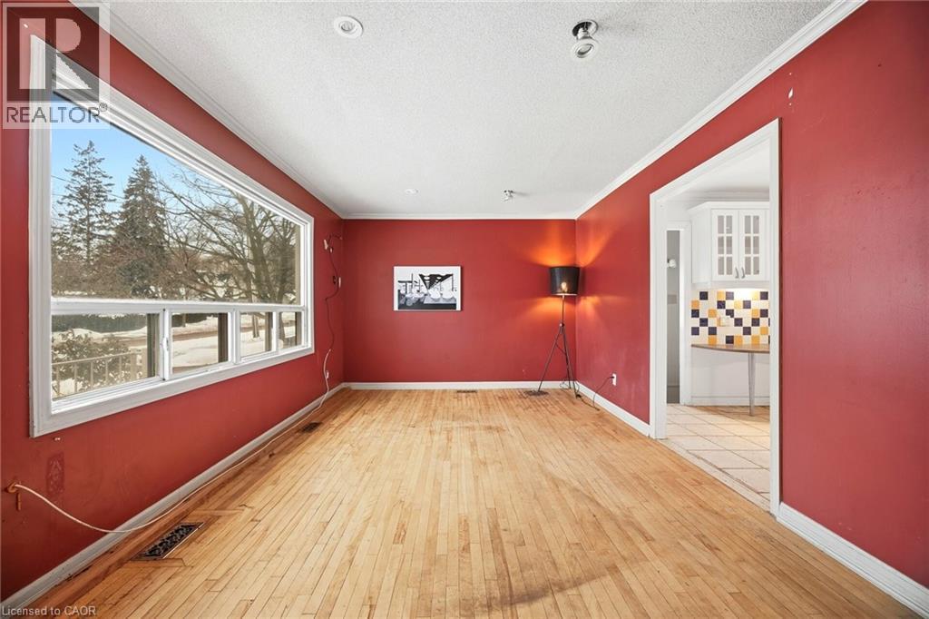 347 Queen Mary Drive, Oakville, Ontario  L6K 3L7 - Photo 9 - 40803115