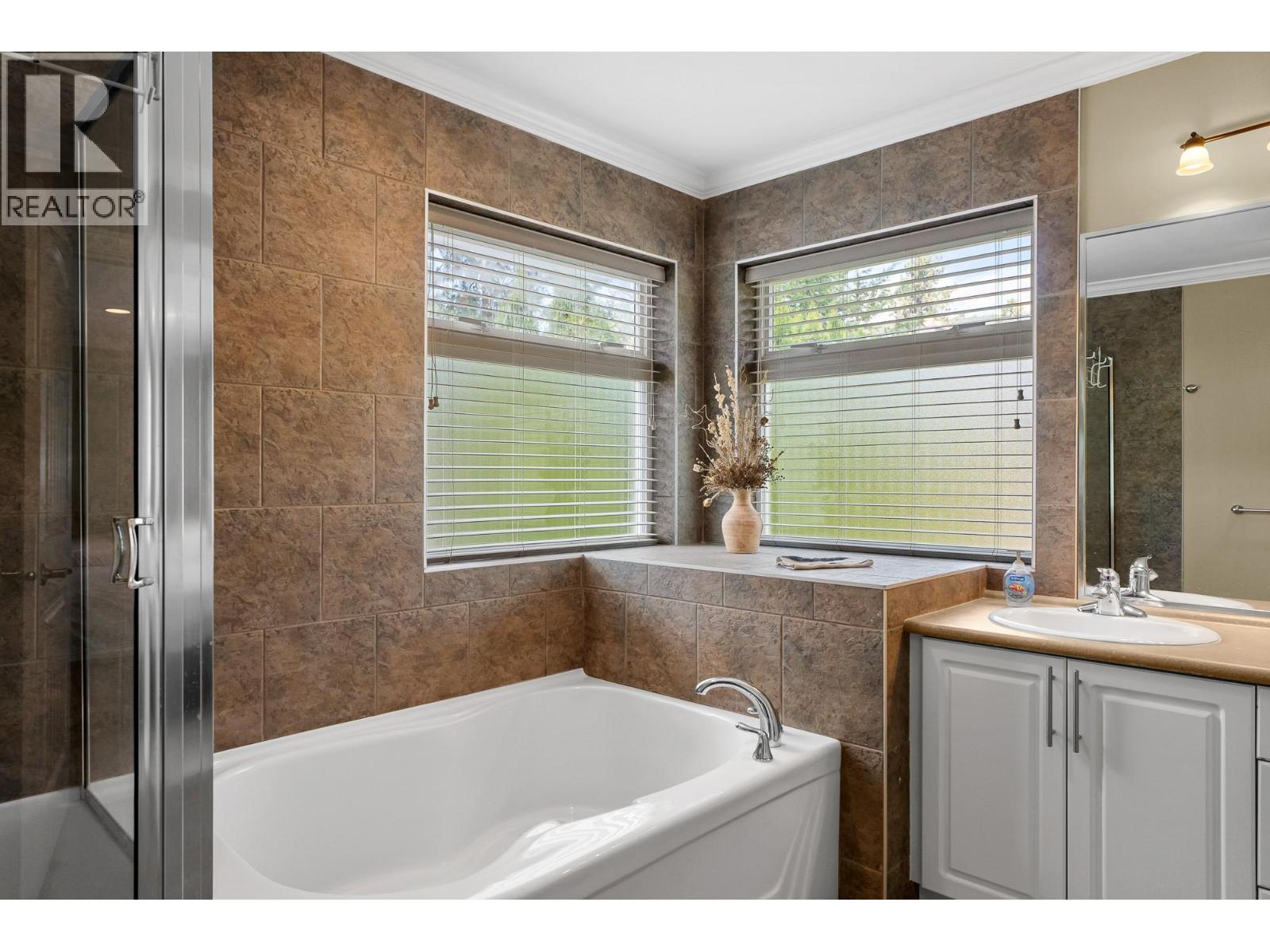 2625 Forksdale Avenue, Merritt, British Columbia  V1K 1P8 - Photo 43 - 10376037