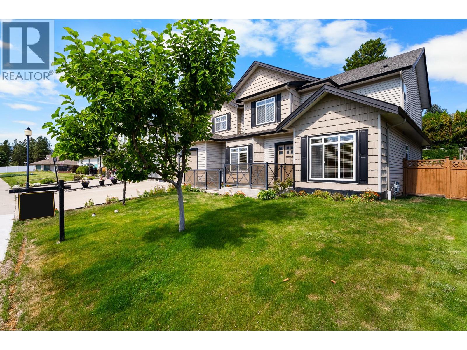 2625 Forksdale Avenue, Merritt, British Columbia  V1K 1P8 - Photo 2 - 10376037