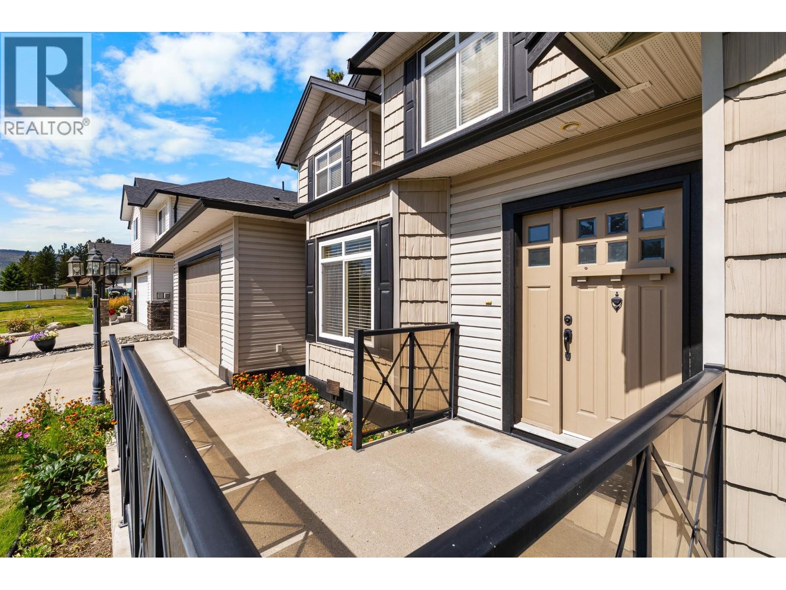 2625 Forksdale Avenue, Merritt, British Columbia  V1K 1P8 - Photo 3 - 10376037