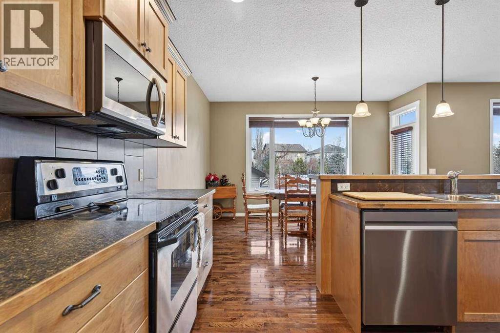 55 Sheep River Cove, Okotoks, Alberta  T1S 2T4 - Photo 18 - A2284784