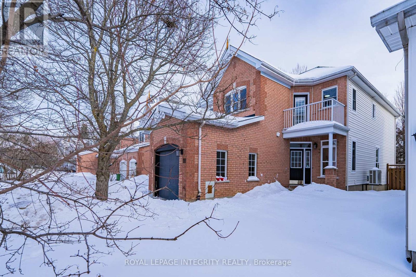 111 Hemlo Crescent, Ottawa, Ontario  K2T 1C9 - Photo 2 - X12791468