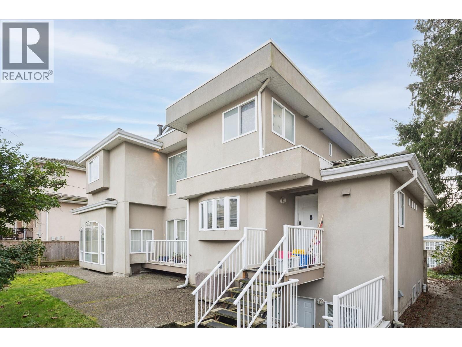 2085 Qualicum Drive, Vancouver, British Columbia  V5P 2M3 - Photo 36 - R3090103