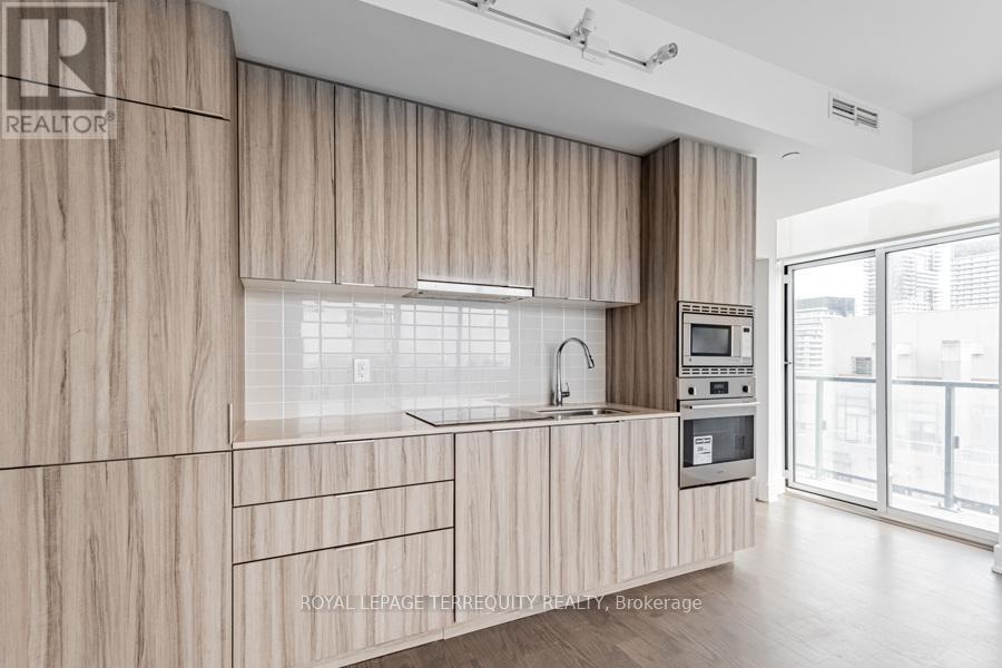 3106 - 955 Bay Street, Toronto, Ontario  M5S 2A2 - Photo 5 - C12791452