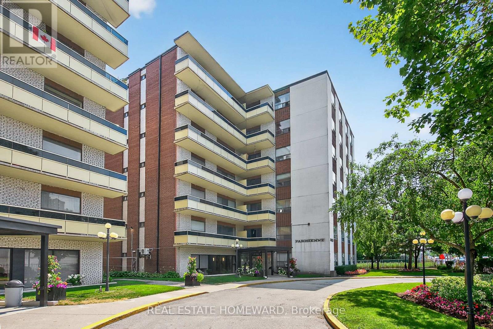 708 - 915 MIDLAND AVENUE, Toronto, Ontario