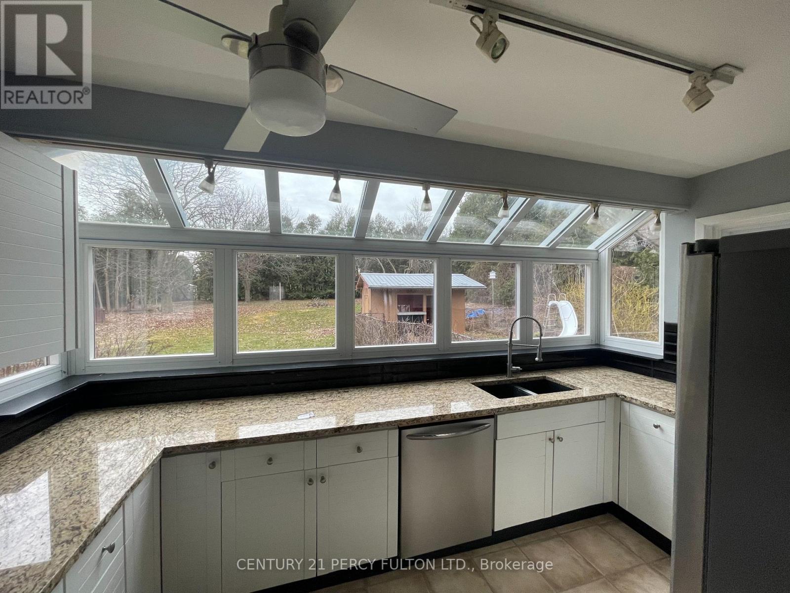 10208 Tenth Line, Halton Hills, Ontario  L0P 1K0 - Photo 44 - W12787732