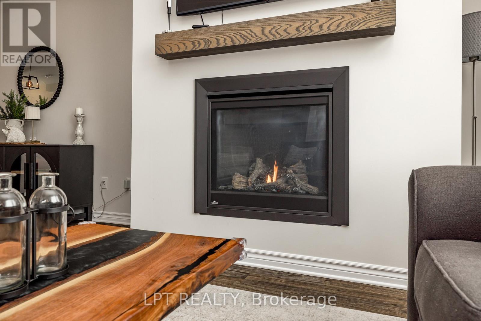 618 Fisher Street, North Grenville, Ontario  K0G 1J0 - Photo 4 - X12741830