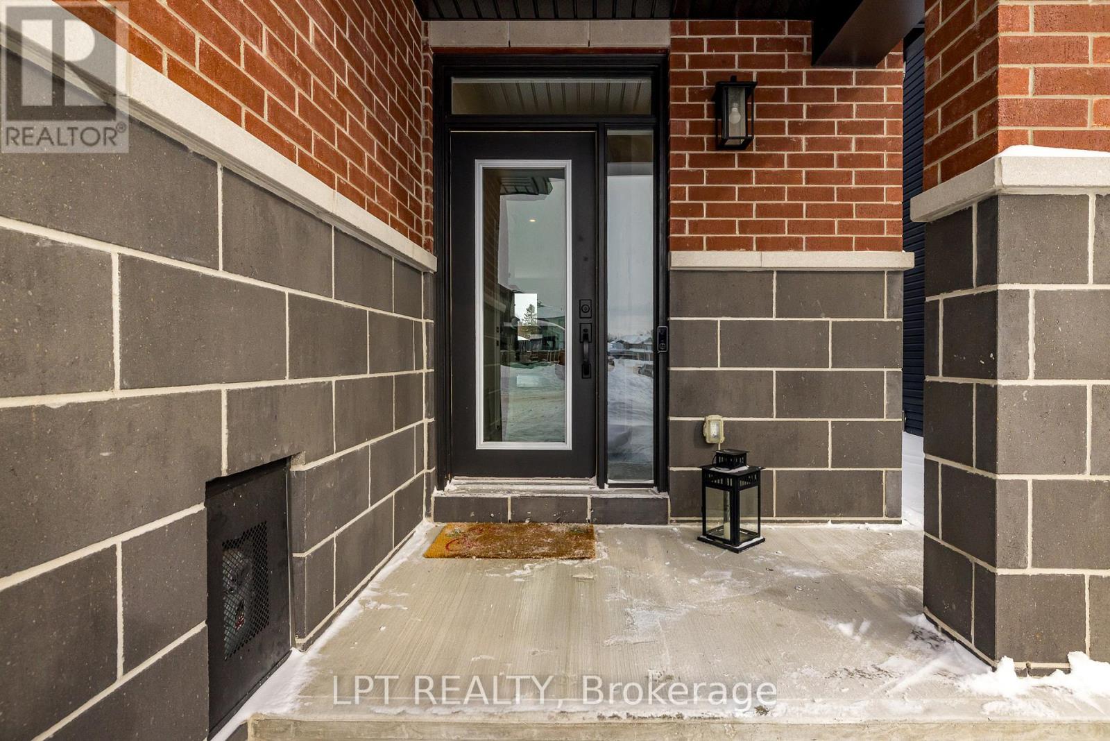 618 Fisher Street, North Grenville, Ontario  K0G 1J0 - Photo 2 - X12741830