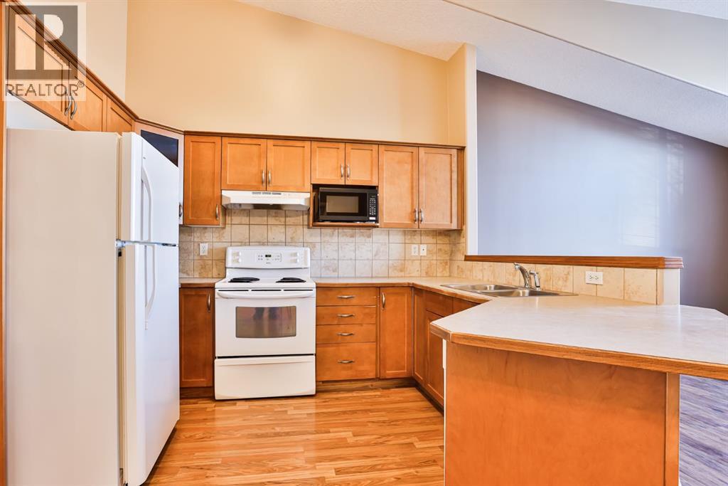 326 Lynx Crescent N, Lethbridge, Alberta  T1H 6X7 - Photo 7 - A2286677