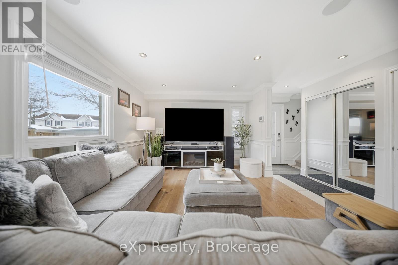 43 Kipling Crescent, Ajax, Ontario  L1S 5A7 - Photo 9 - E12791480