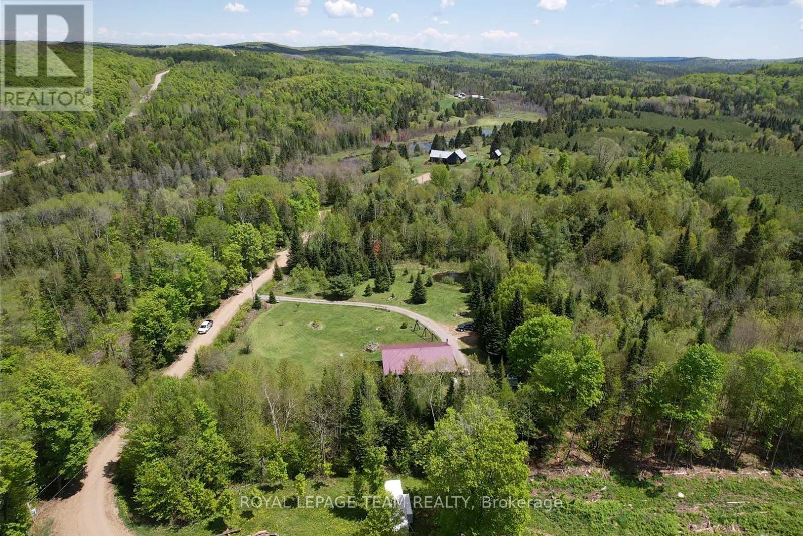 105 Heins Road, Brudenell, Ontario  K0J 2E0 - Photo 6 - X12389721