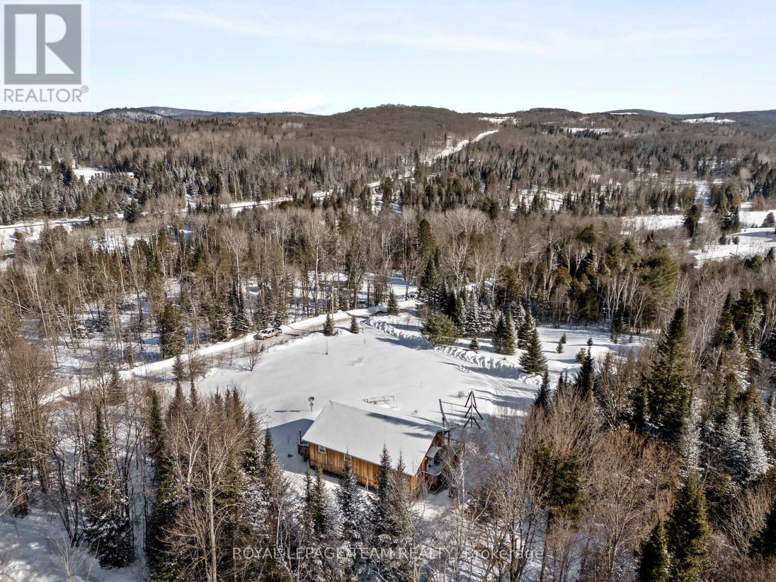 105 Heins Road, Brudenell, Ontario  K0J 2E0 - Photo 9 - X12389721