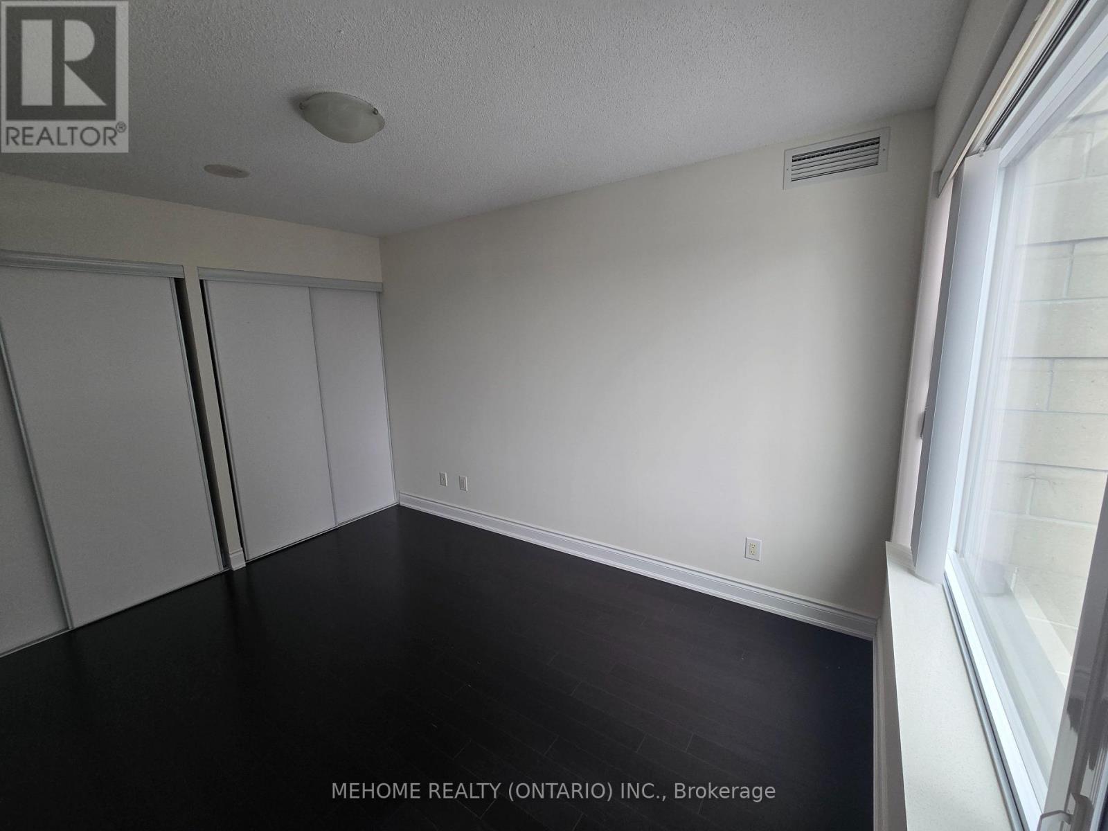 507 - 273 South Park Road, Markham (Commerce Valley), Ontario  L3T 0B5 - Photo 17 - N12786402