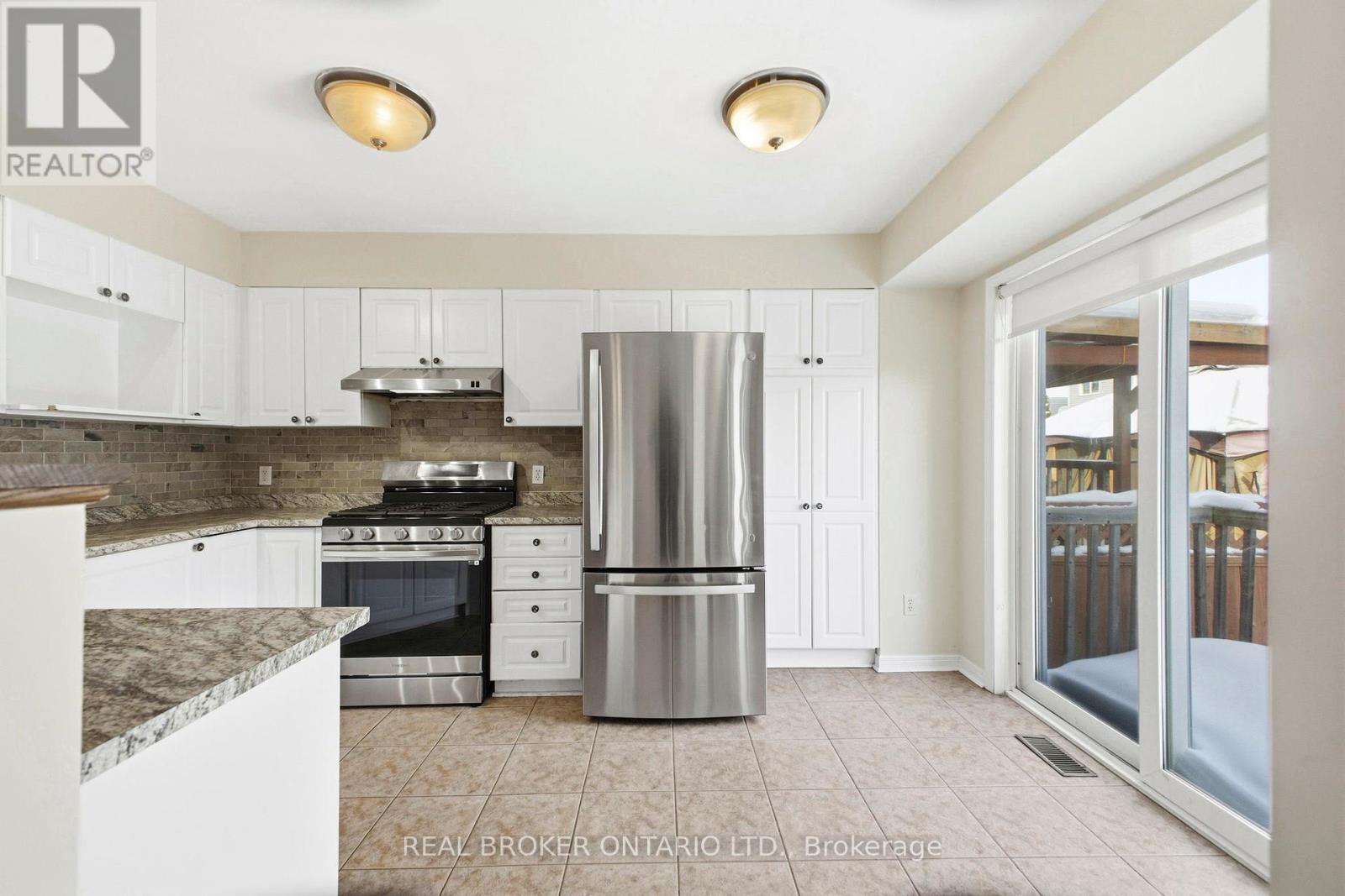 220 Woodpark Way, Ottawa, Ontario  K2J 4P7 - Photo 13 - X12791478