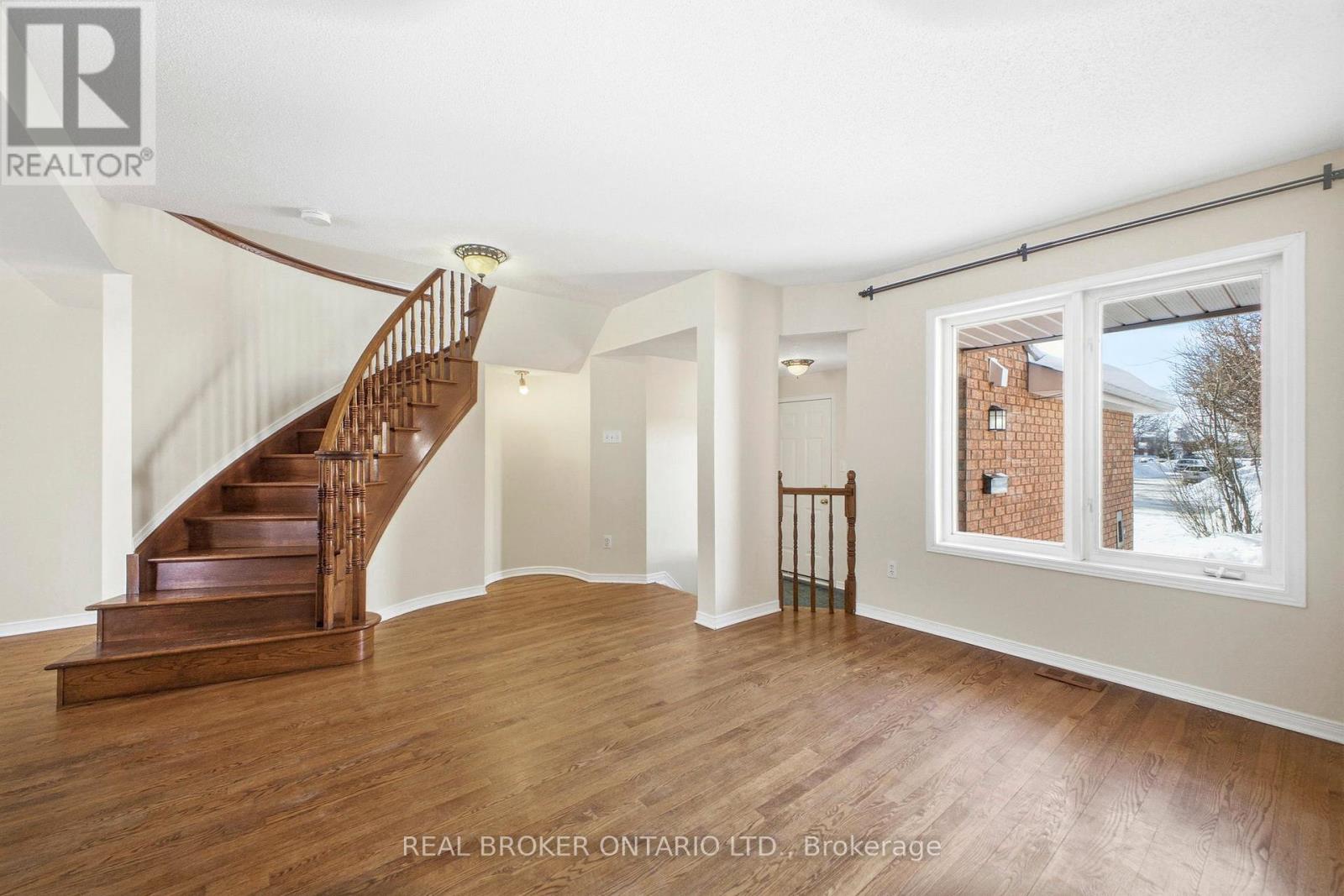 220 Woodpark Way, Ottawa, Ontario  K2J 4P7 - Photo 20 - X12791478