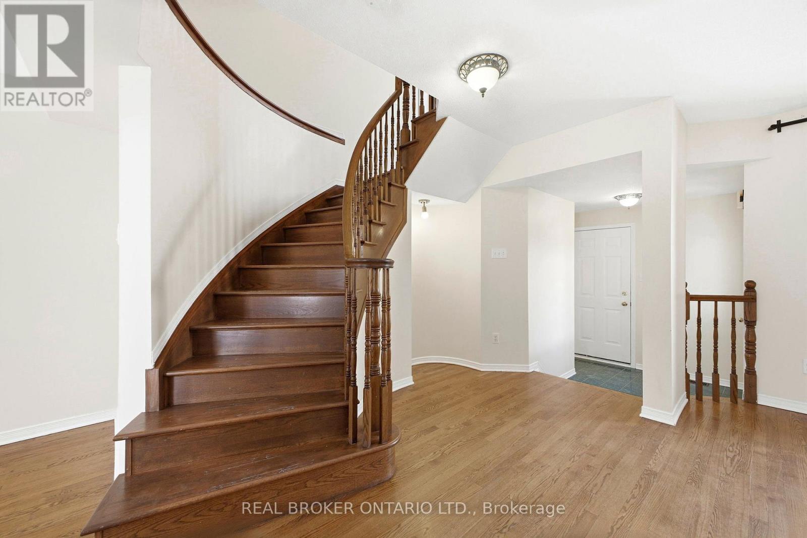 220 Woodpark Way, Ottawa, Ontario  K2J 4P7 - Photo 9 - X12791478