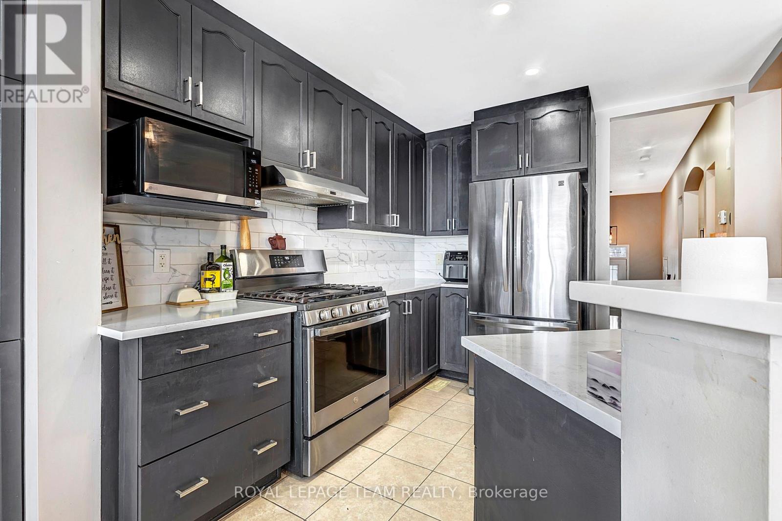 276 Harthill Way, Ottawa, Ontario  K2J 0P2 - Photo 12 - X12791488