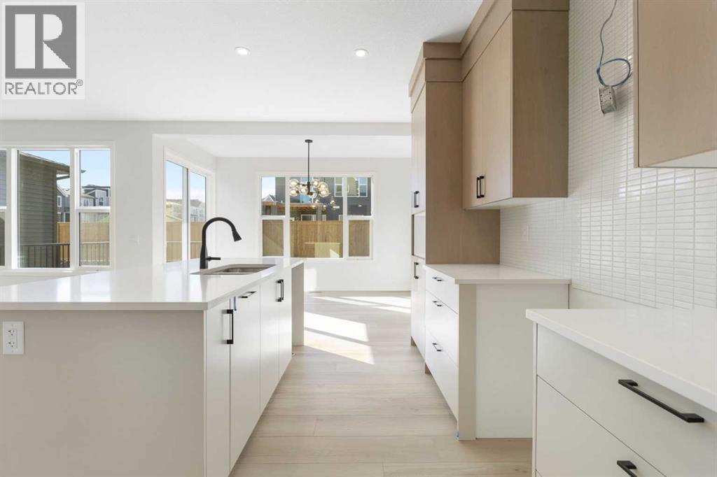 17 Marmot Passage Nw, Calgary, Alberta  T3R 2J3 - Photo 6 - A2286402