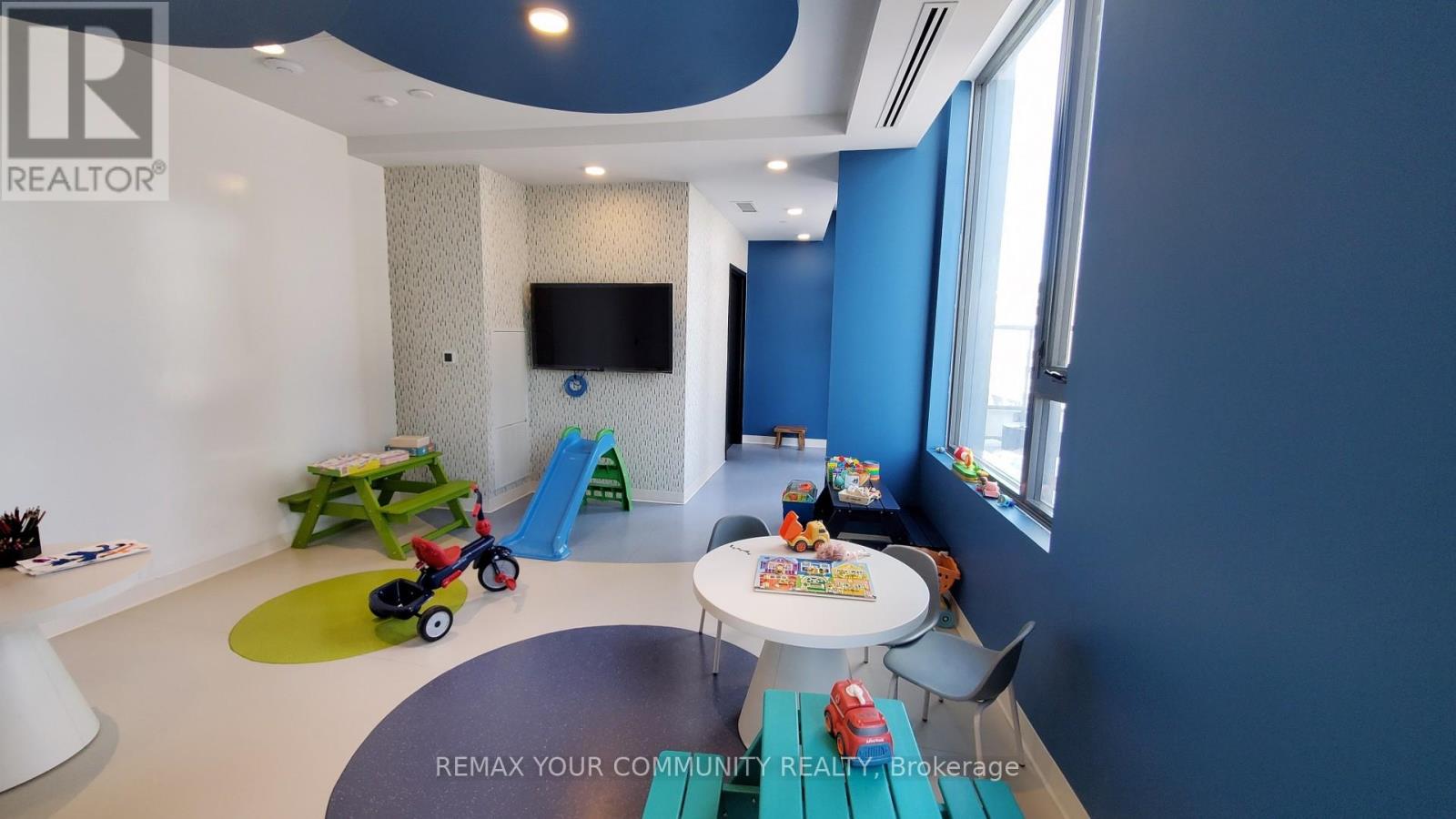 3011 - 2920 Highway 7 Road, Vaughan, Ontario L4K 0P4 - Photo 37 - N12791500