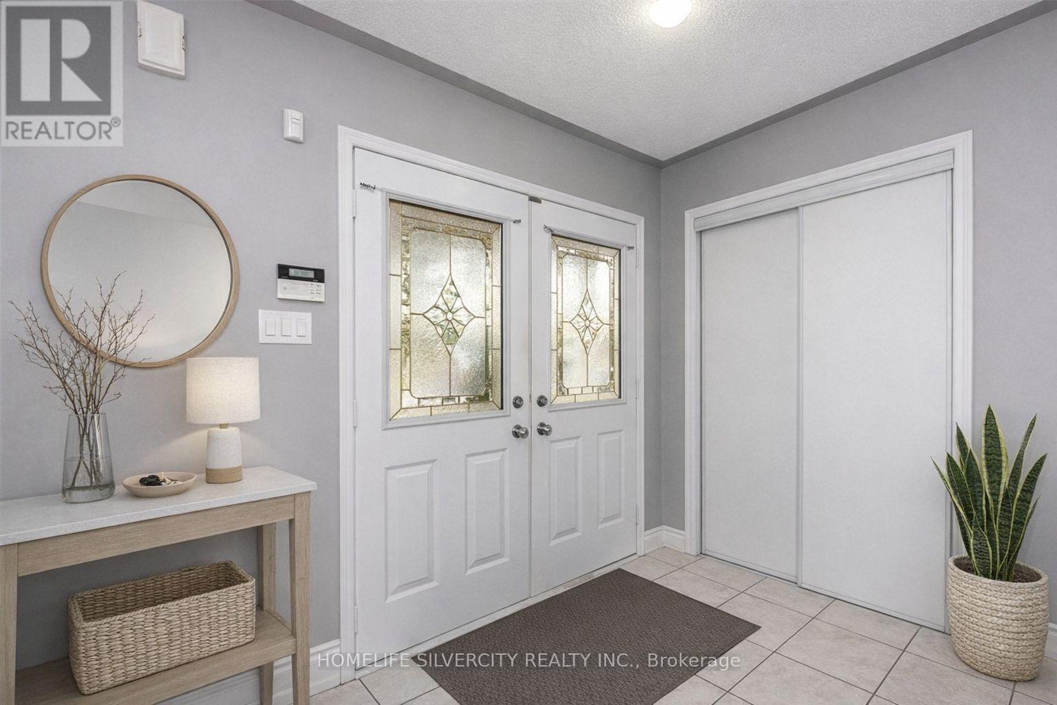 5 Allangrove Drive, Brampton, Ontario  L7A 2M4 - Photo 3 - W12791482