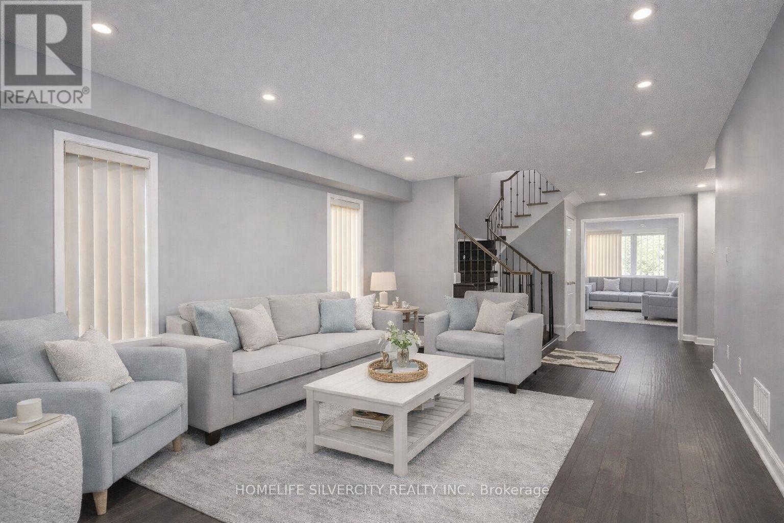 5 Allangrove Drive, Brampton, Ontario  L7A 2M4 - Photo 5 - W12791482