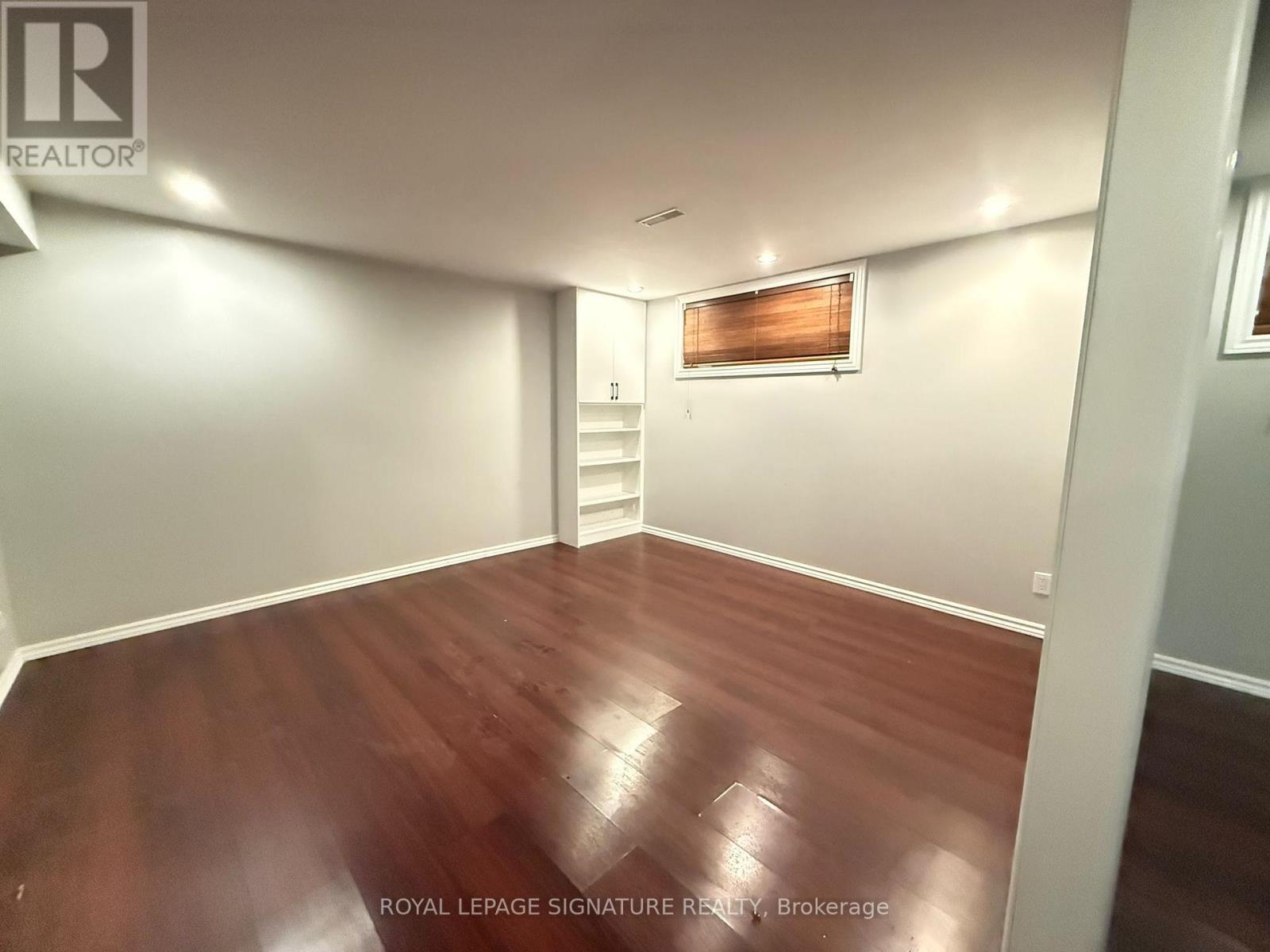 Bsmt - 40 Barkwin Drive, Toronto, Ontario  M9V 2W3 - Photo 7 - W12791496