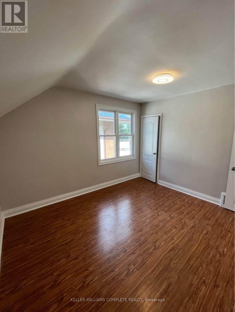 6083 Dunn Street, Niagara Falls, Ontario  L2G 2P3 - Photo 9 - X12791490