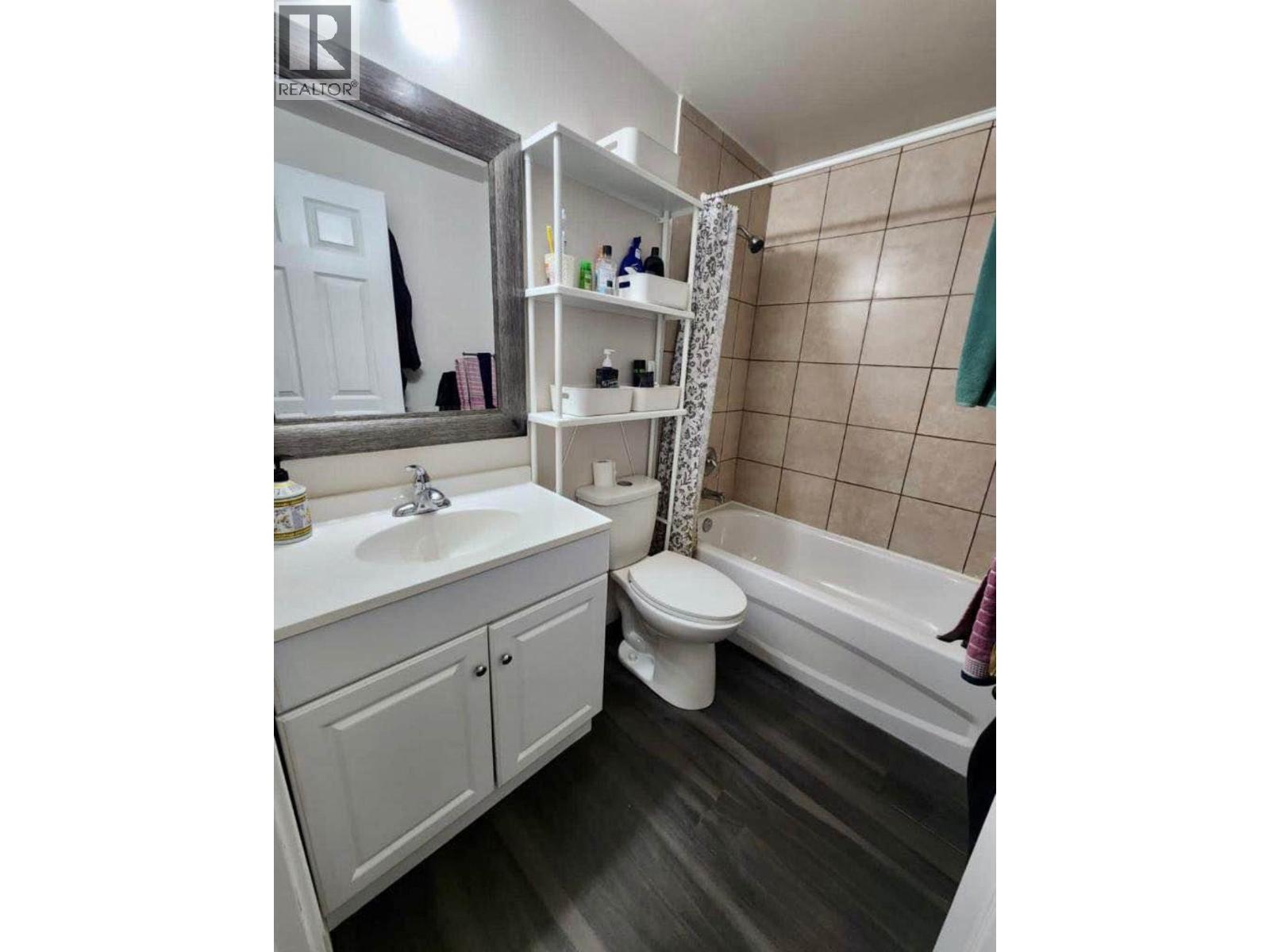 5395 Georgia Street, Burnaby, British Columbia  V5B 1V3 - Photo 12 - R3082864