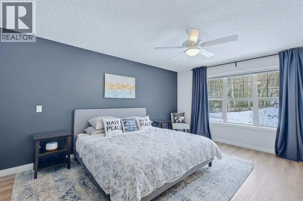 105 Riviera Crescent, Cochrane, Alberta  T4C 0V4 - Photo 14 - A2283068