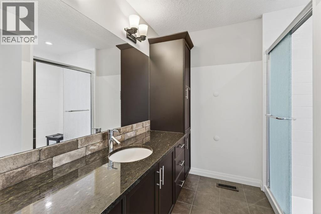 105 Riviera Crescent, Cochrane, Alberta  T4C 0V4 - Photo 17 - A2283068