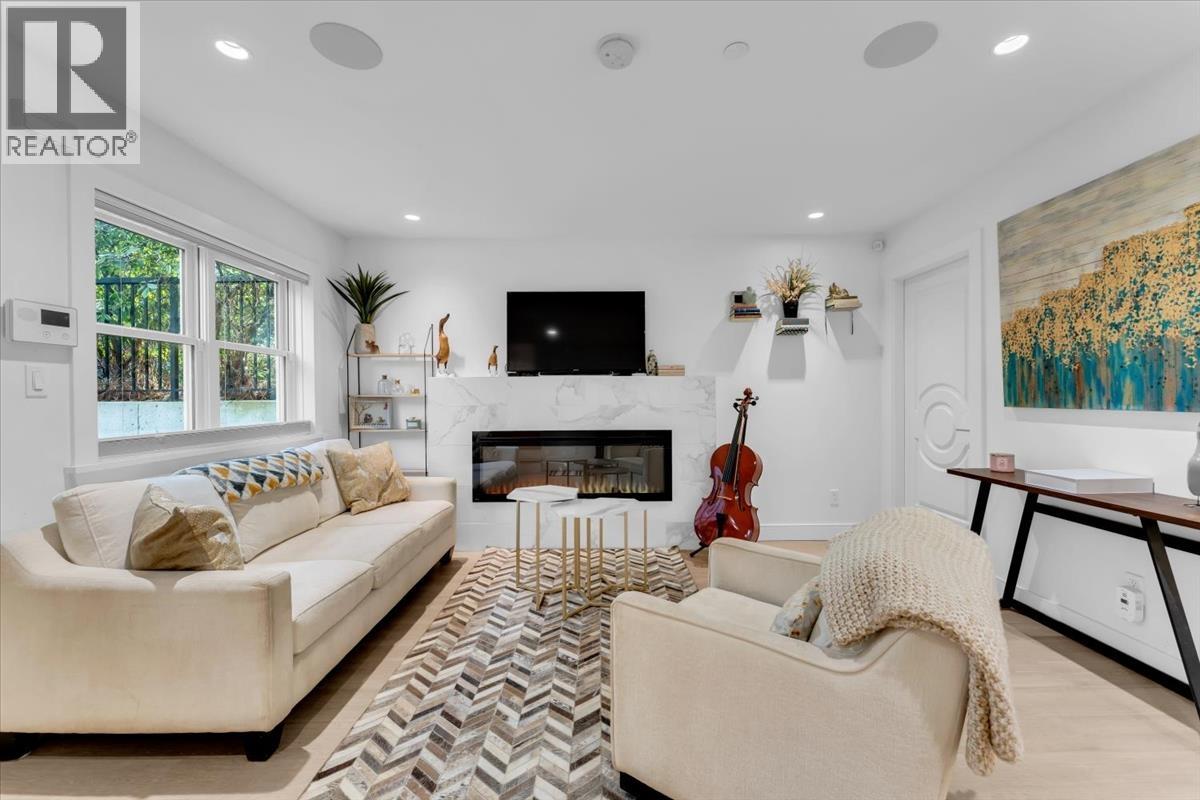 1020 ODLUM DRIVE, Vancouver, British Columbia