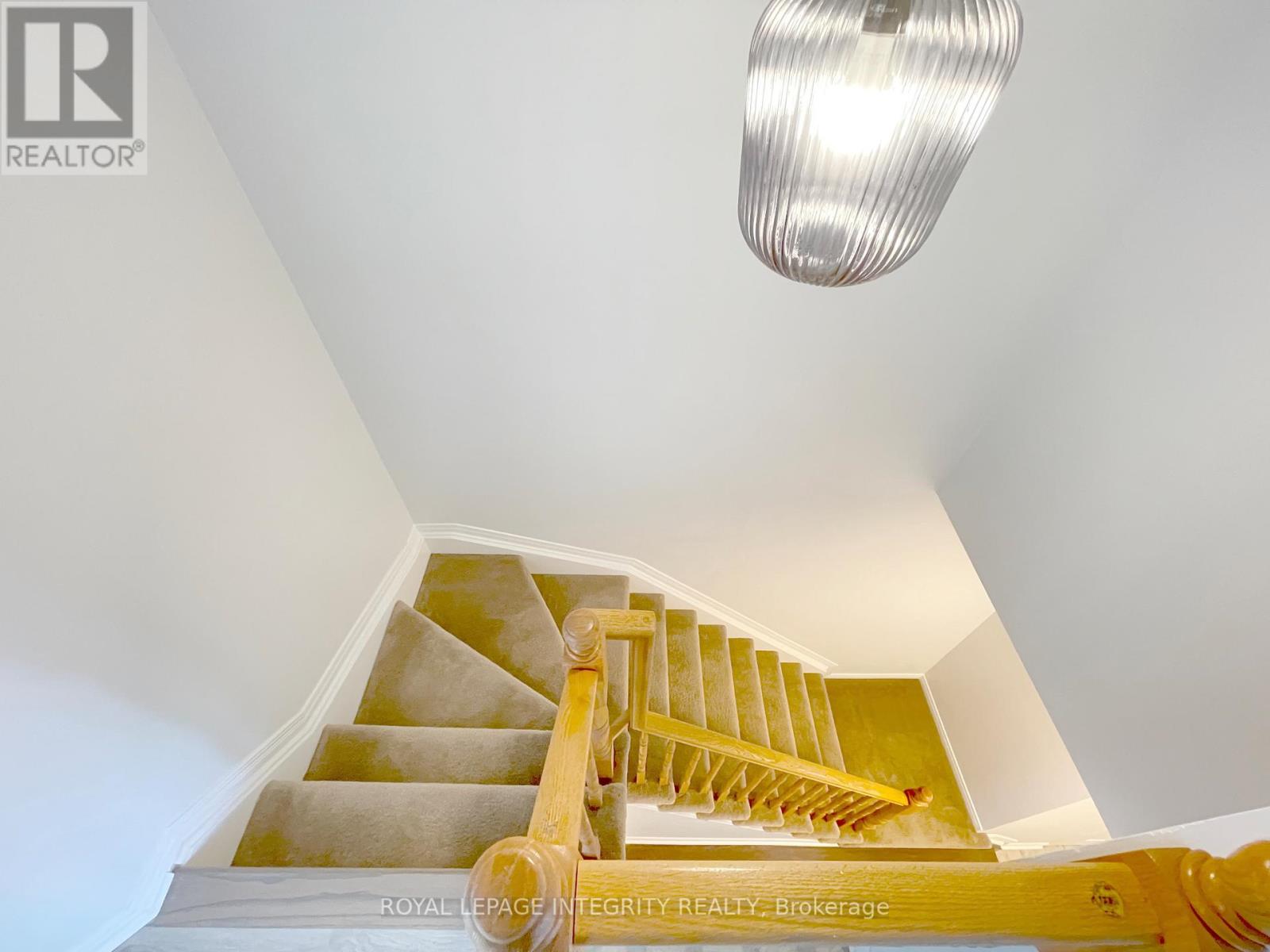 27 Santa Cruz Private, Ottawa, Ontario  K1G 6M5 - Photo 12 - X12791514