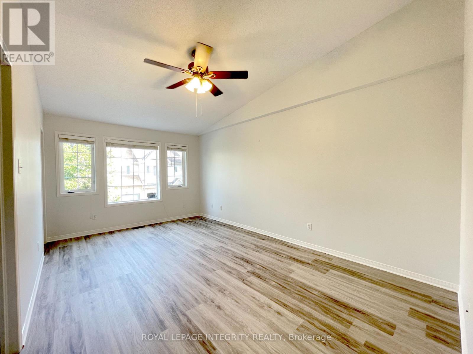 27 Santa Cruz Private, Ottawa, Ontario  K1G 6M5 - Photo 14 - X12791514