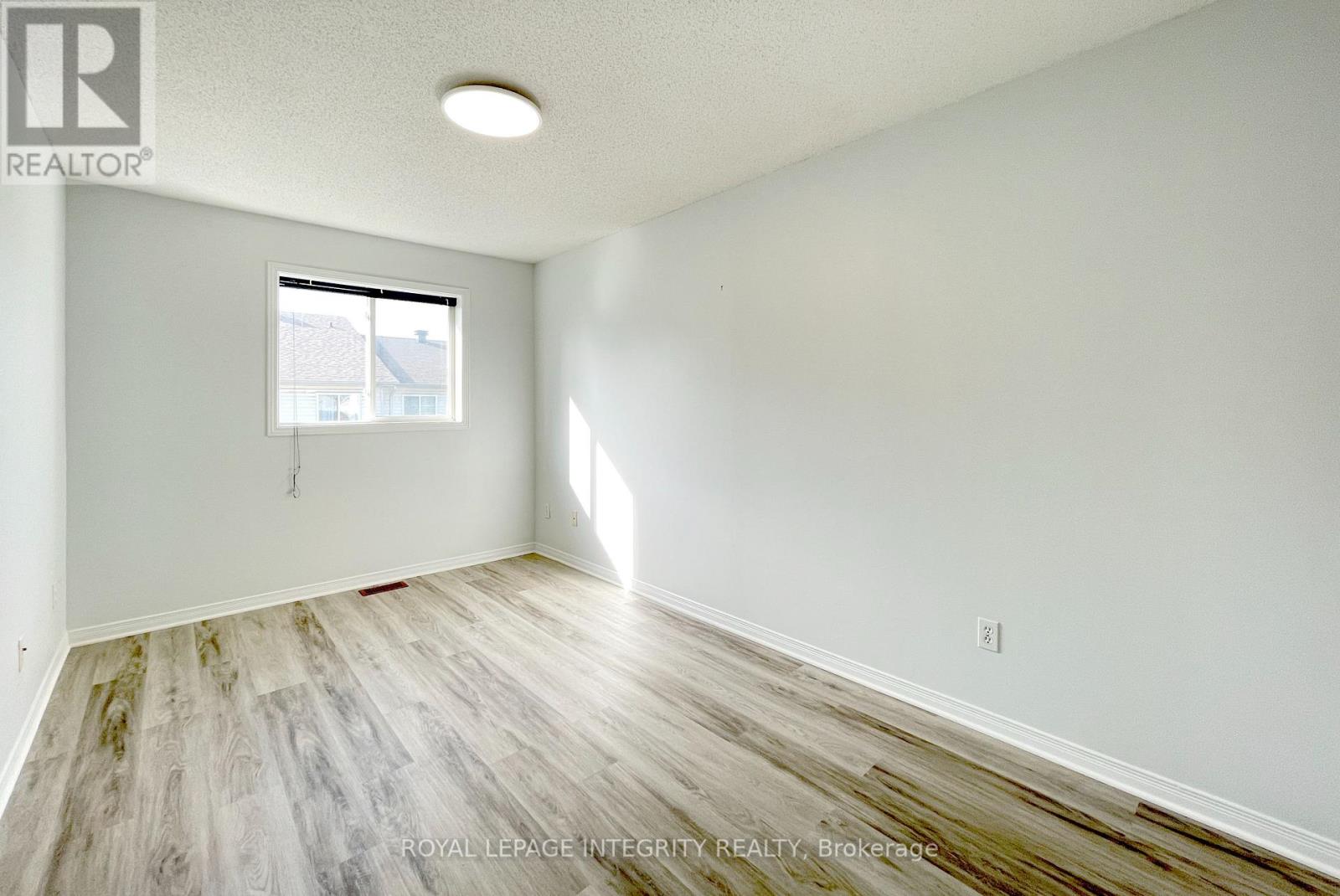 27 Santa Cruz Private, Ottawa, Ontario  K1G 6M5 - Photo 19 - X12791514