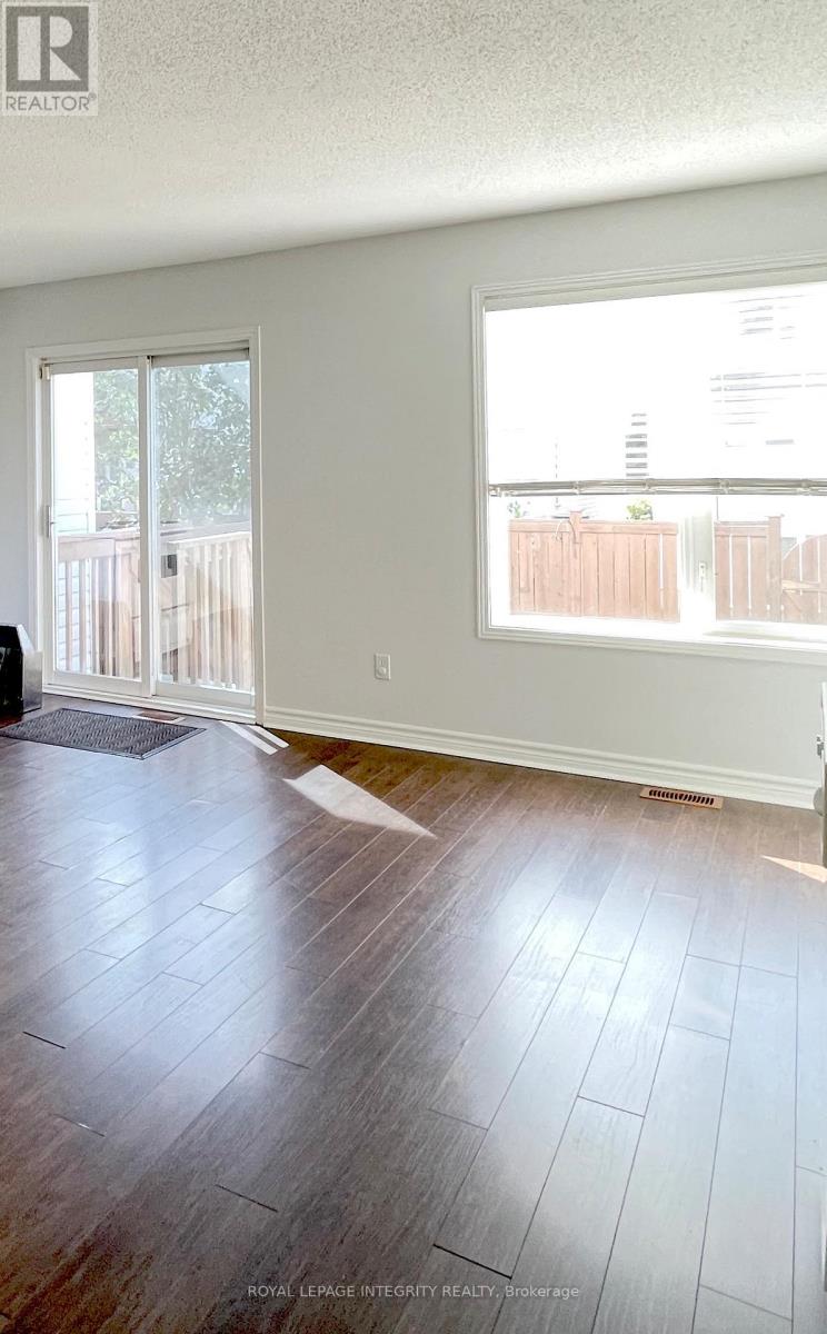 27 Santa Cruz Private, Ottawa, Ontario  K1G 6M5 - Photo 7 - X12791514