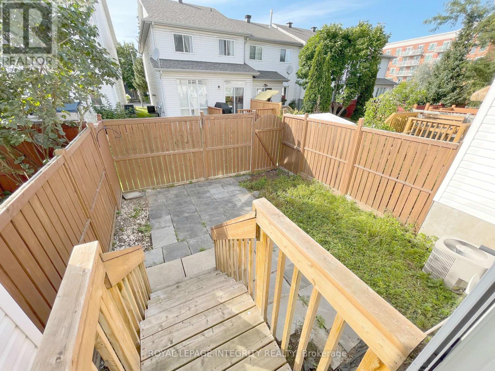 27 Santa Cruz Private, Ottawa, Ontario  K1G 6M5 - Photo 9 - X12791514