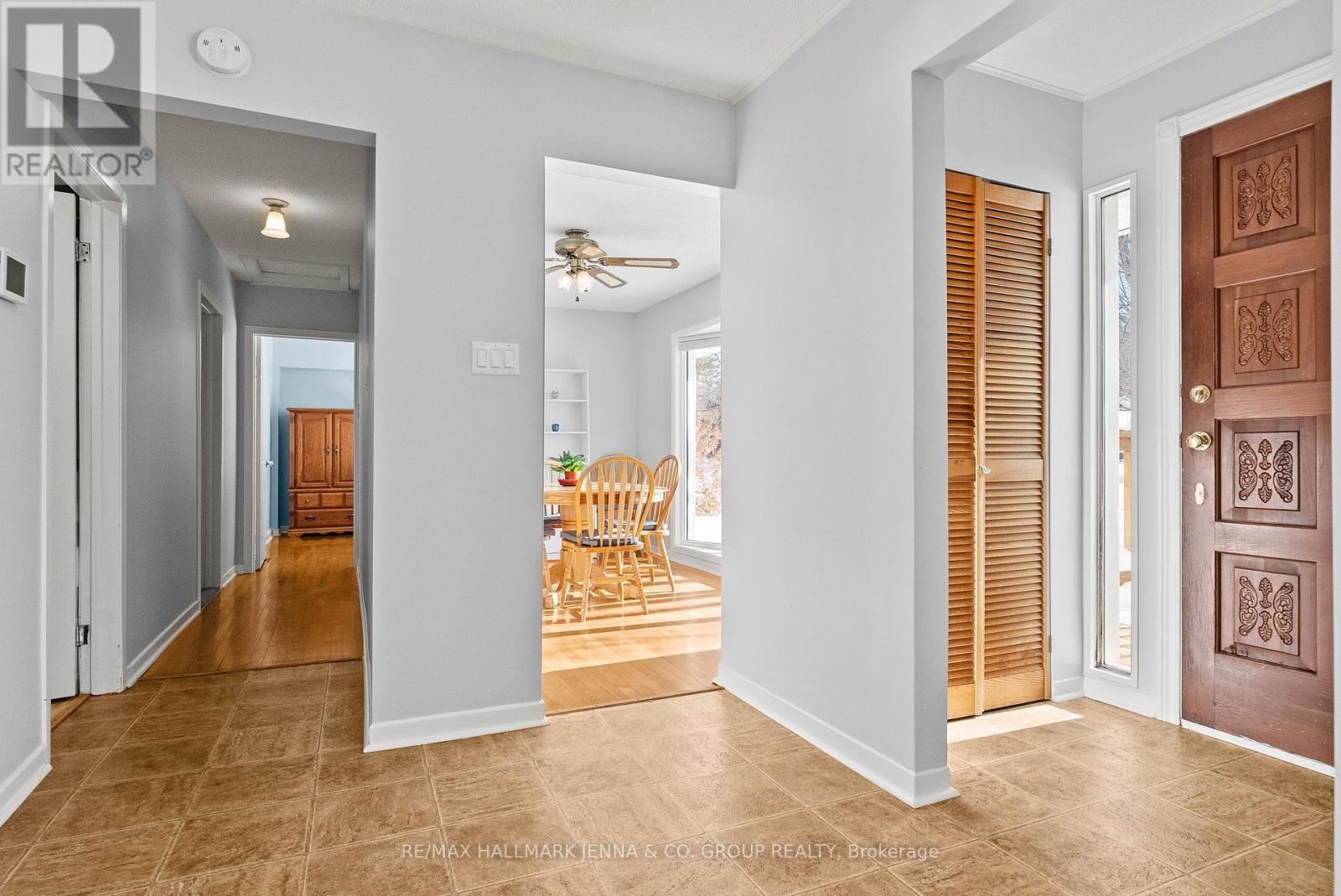 13 Pinepoint Drive, Ottawa, Ontario  K2H 6B1 - Photo 15 - X12791516