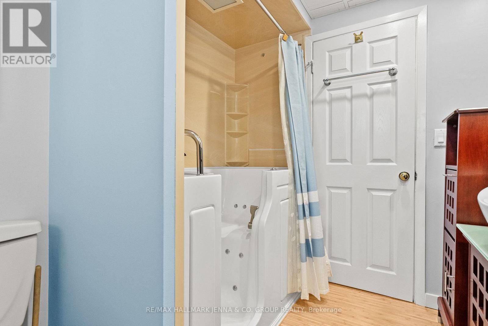 13 Pinepoint Drive, Ottawa, Ontario  K2H 6B1 - Photo 17 - X12791516