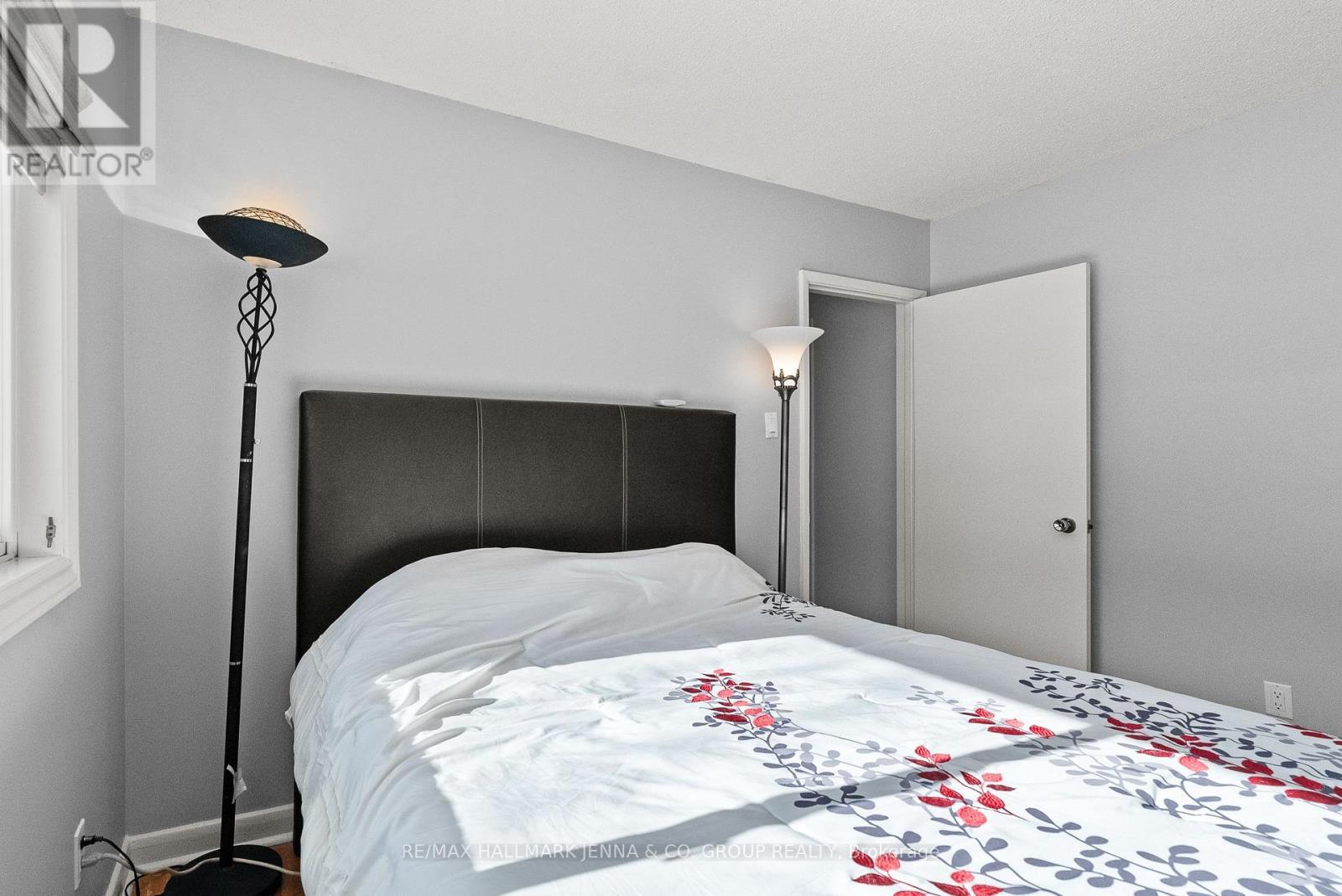 13 Pinepoint Drive, Ottawa, Ontario  K2H 6B1 - Photo 22 - X12791516