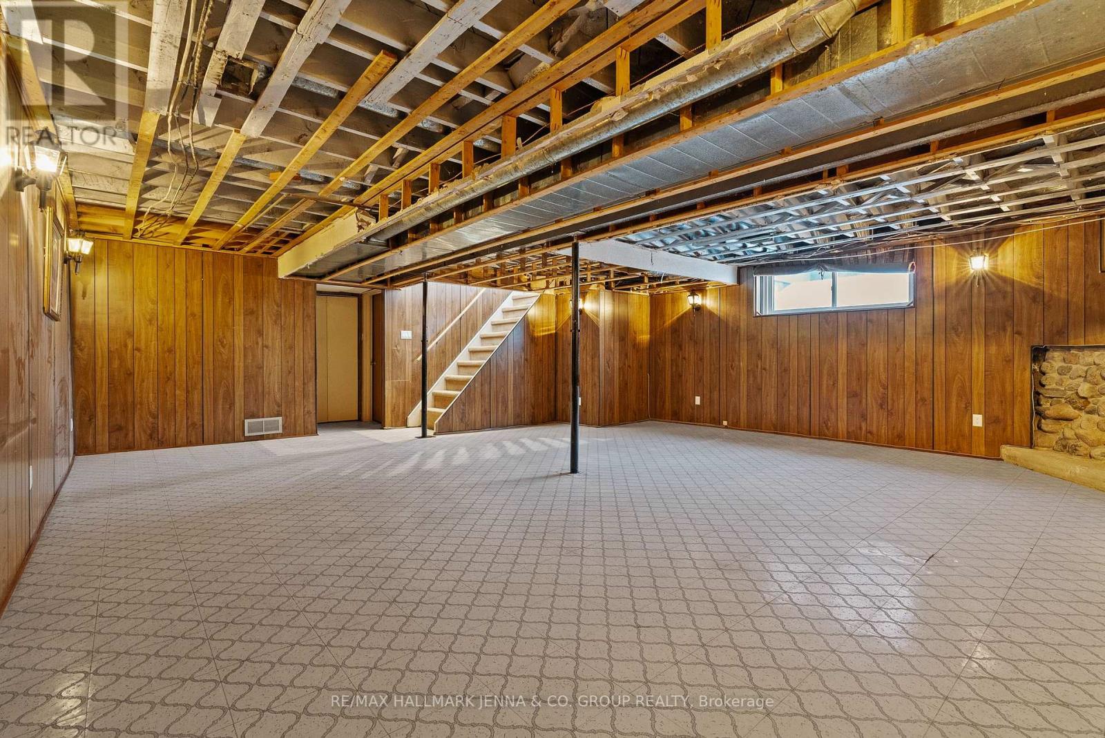 13 Pinepoint Drive, Ottawa, Ontario  K2H 6B1 - Photo 24 - X12791516