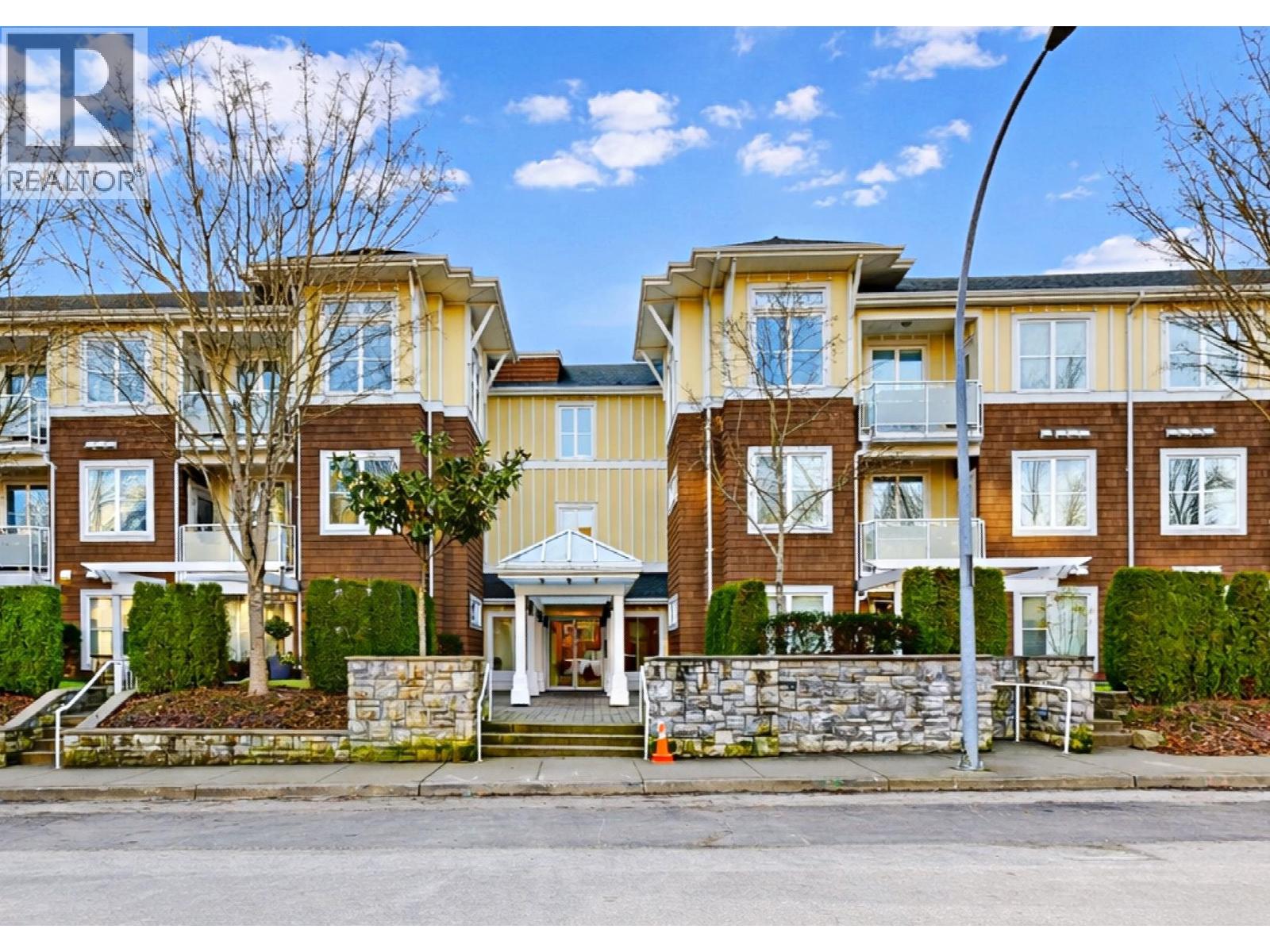 207 1375 View Crescent, Delta, British Columbia  V4L 0A3 - Photo 3 - R3090113