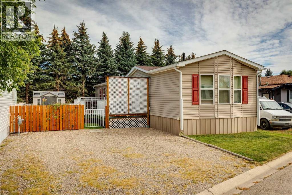 67, 1190 15 Avenue, Didsbury, Alberta