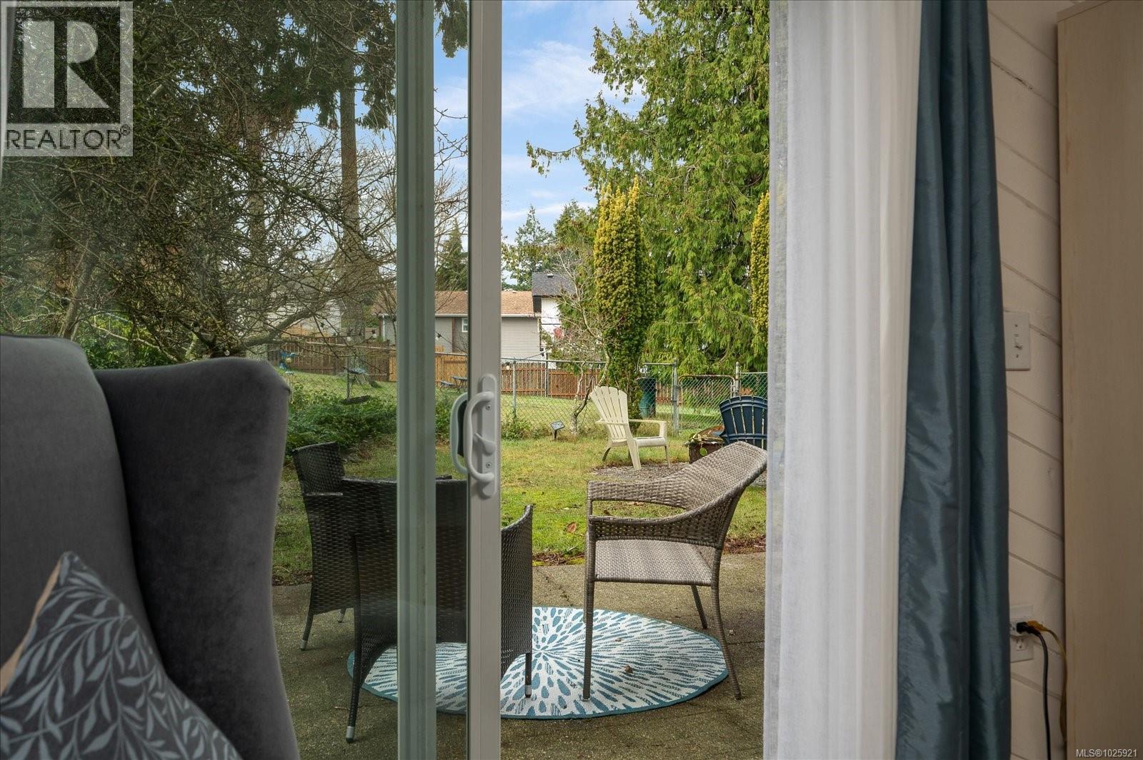 5959 Schooner Way, Nanaimo, British Columbia  V9V 1E8 - Photo 35 - 1025921