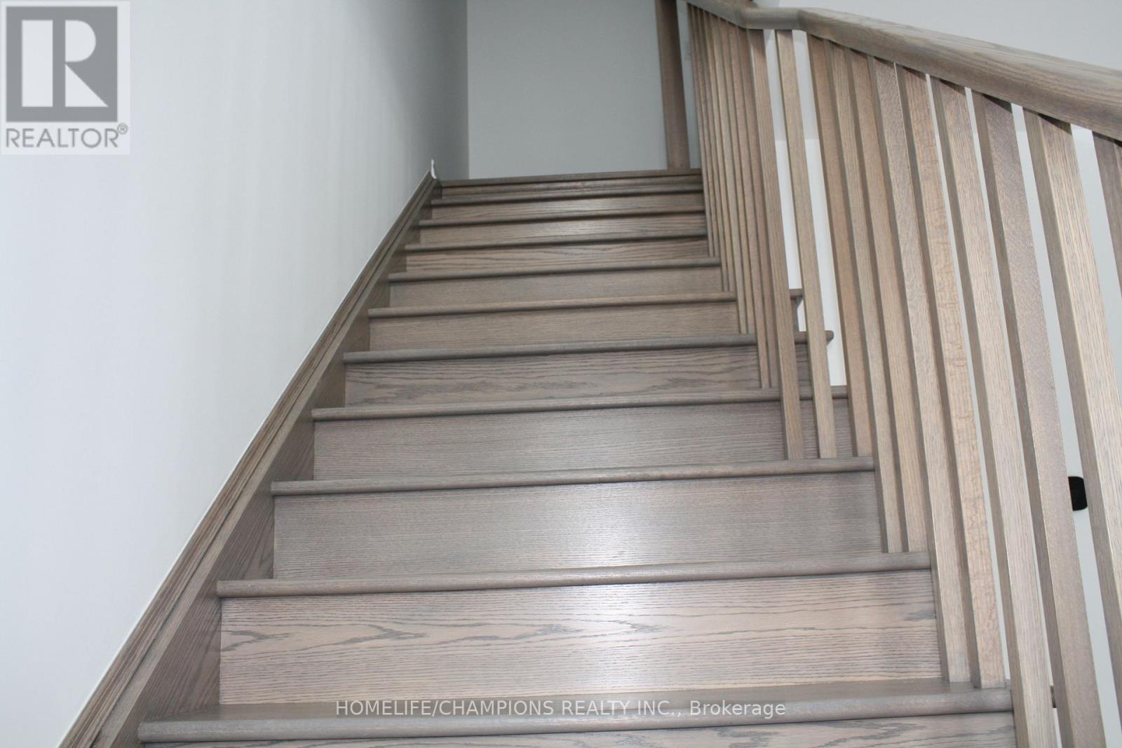 1371 Kerrydale Avenue, Pickering, Ontario  L1X 0T1 - Photo 14 - E12791526