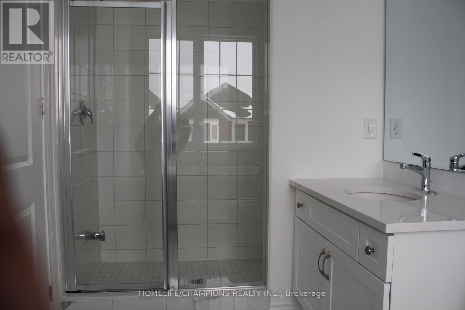 1371 Kerrydale Avenue, Pickering, Ontario  L1X 0T1 - Photo 19 - E12791526