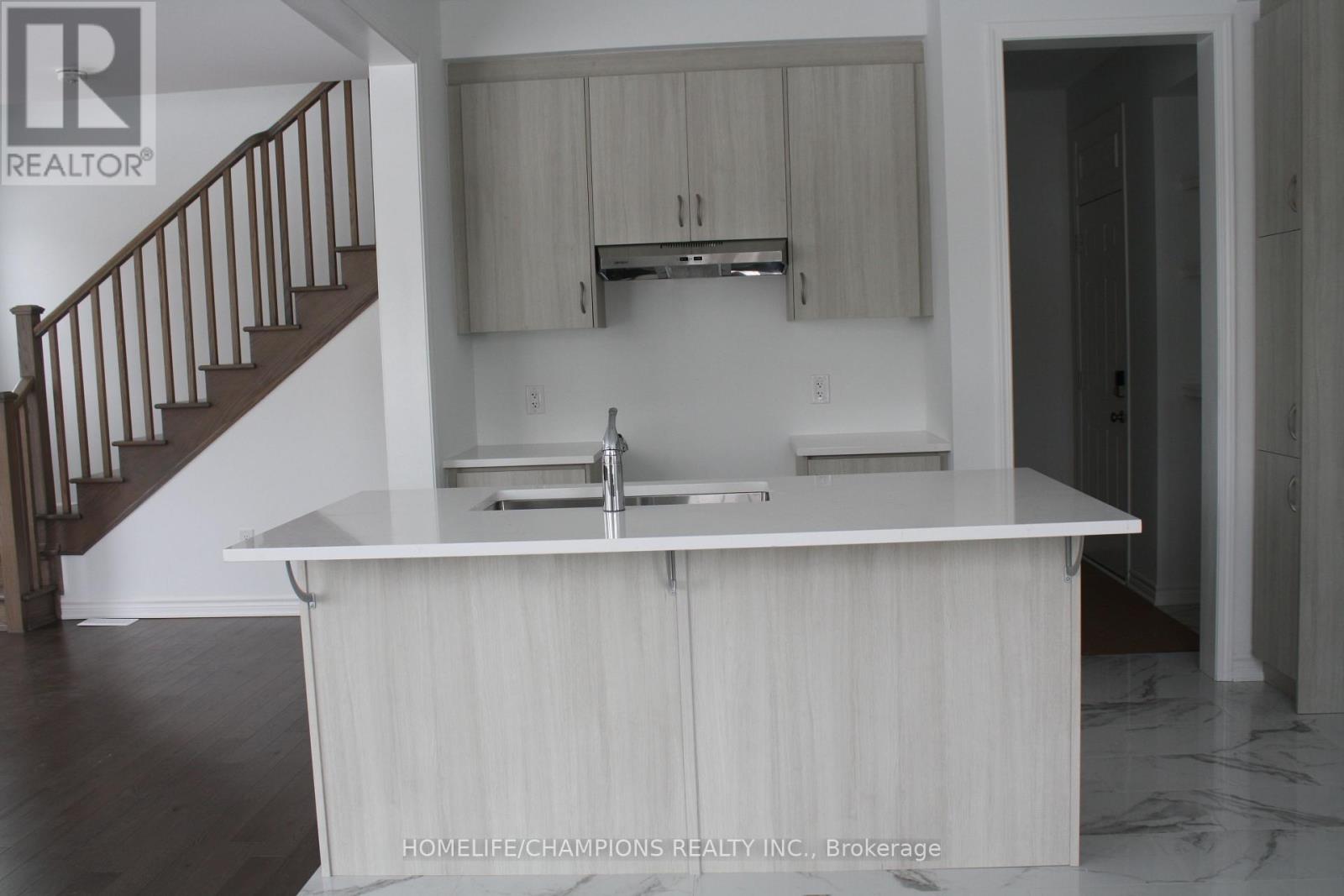 1371 Kerrydale Avenue, Pickering, Ontario  L1X 0T1 - Photo 5 - E12791526