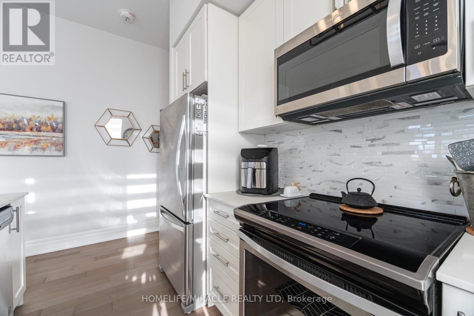 514 - 4055 Parkside Village Drive, Mississauga, Ontario  L5B 0K8 - Photo 12 - W12791512